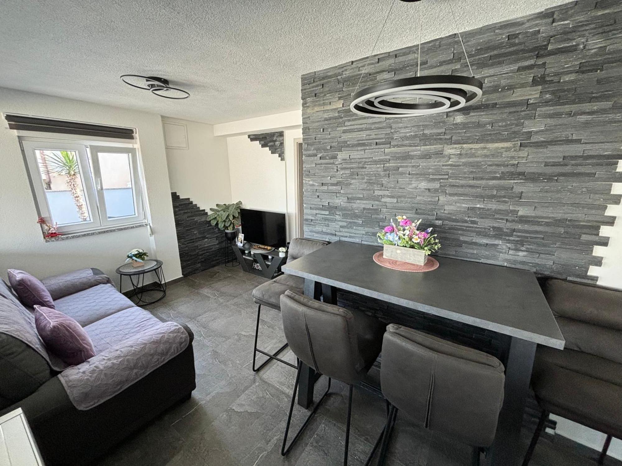 Studio Apartman "Valentina" Senj  Extérieur photo