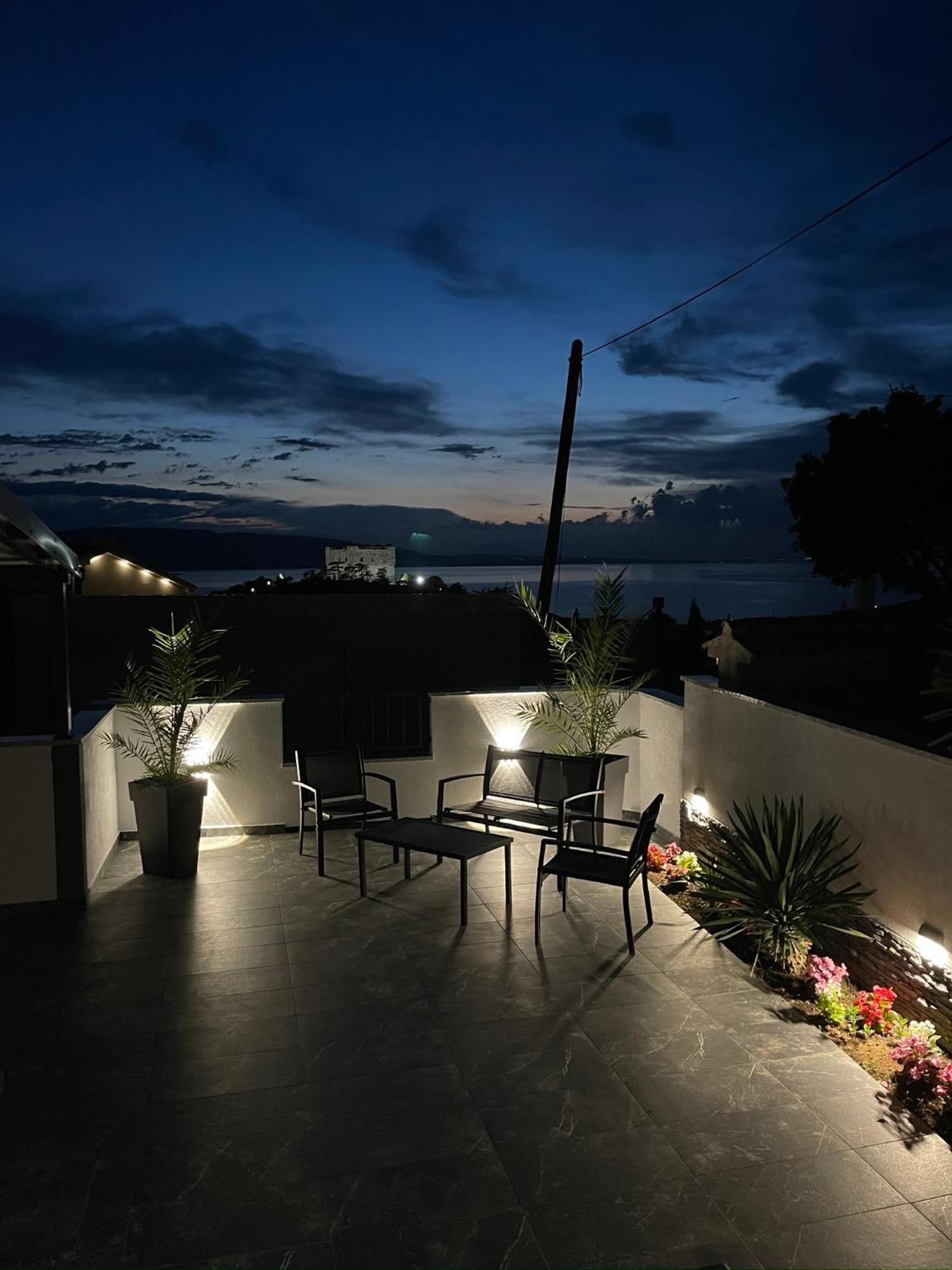Studio Apartman "Valentina" Senj  Extérieur photo